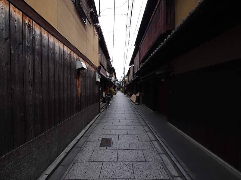 京都 祇園町南側 花見小路通(Hanamikouji Street on the south side in Kyoto,Japan)